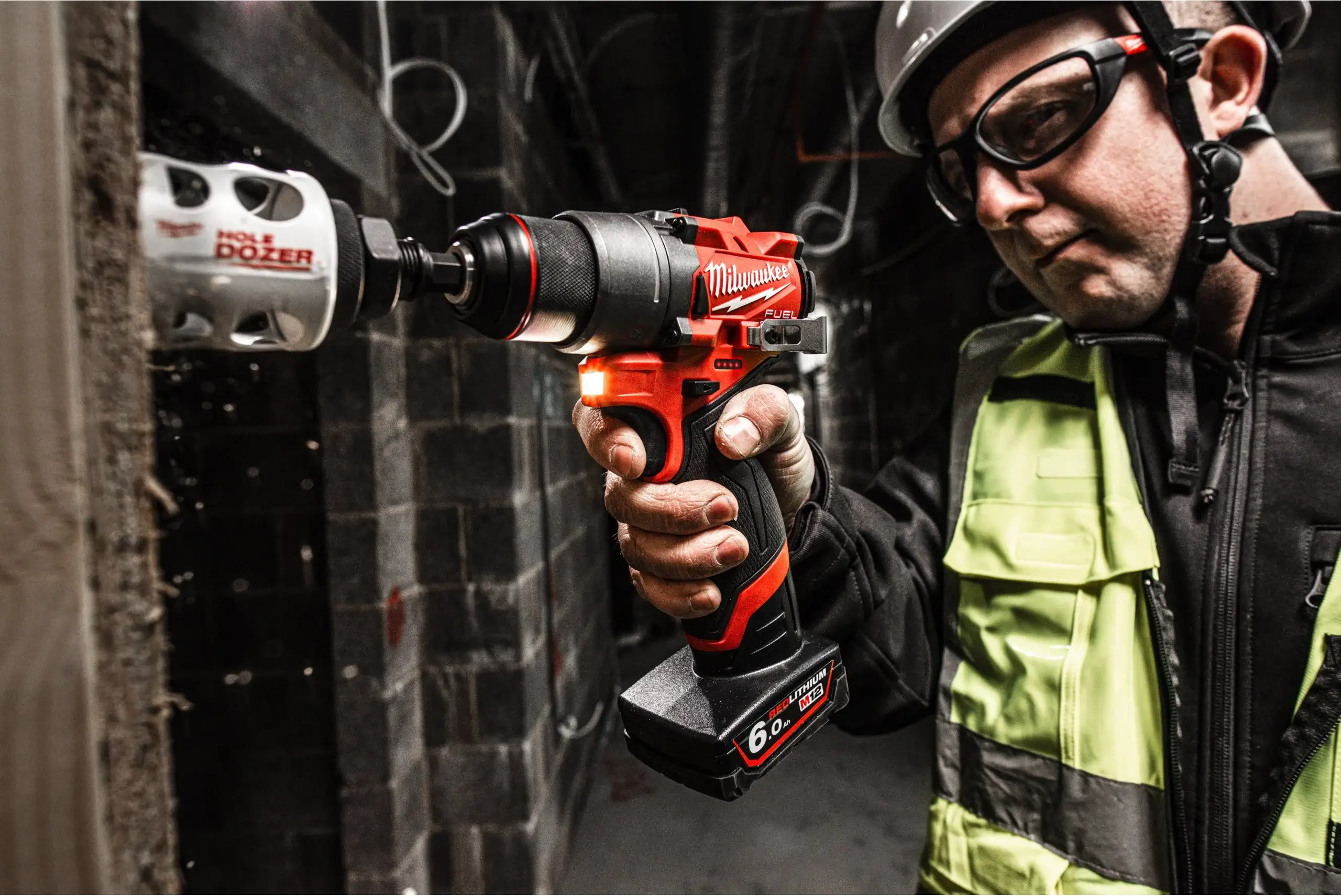 kompaktowa wiertarka 12V Milwaukee FUEL